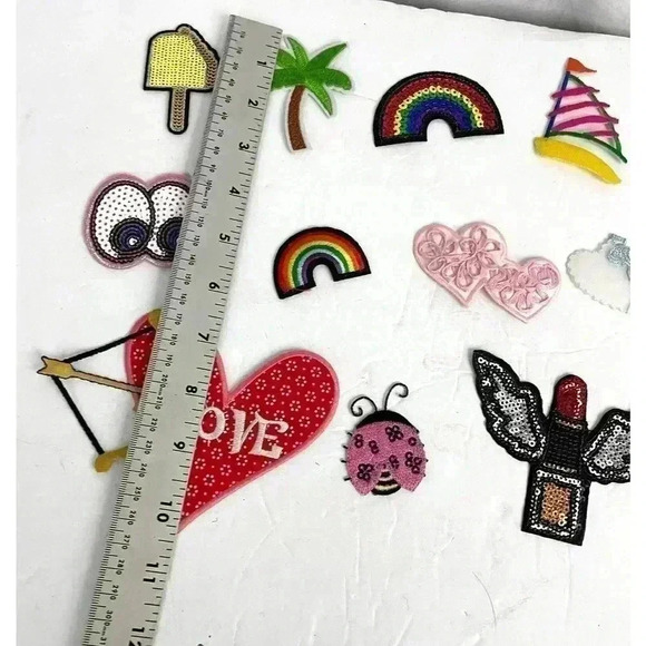 20 PC Assorted Sewing Applique Patches Iron on Sew On NEW Mixed - Picture 3 of 8